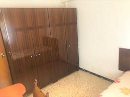 Amplia habitación en una de las mejores zonas de Zaragoza