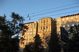 Apartamento amueblado a 5 minutos a pie del Consulado de España