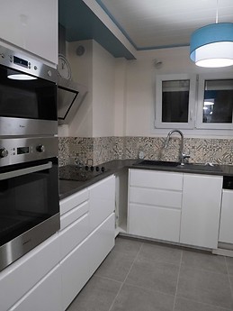 Appartement refait à neuf, 2 chambres, dans Toulon, à proximité ligne 1 de bus
