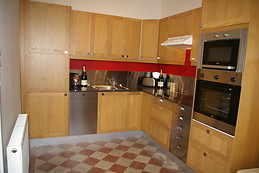 Very central quiet and bright apartment in excellent location