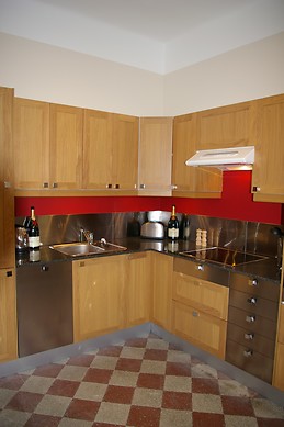 Very central quiet and bright apartment in excellent location