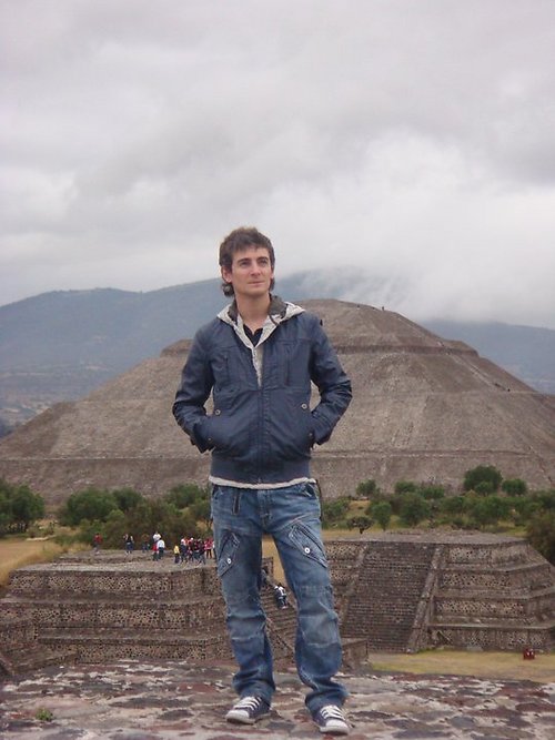 Santi Mengual