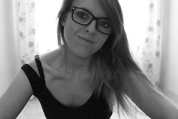 María Mora