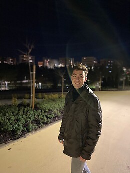 Adrián González García