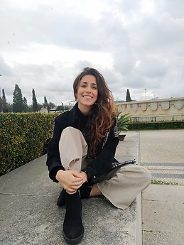 Laura Tinajas Coloma