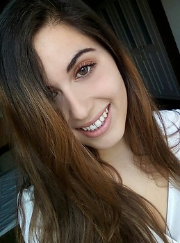 Cristina V López
