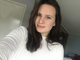 Anouk Van den Bulk