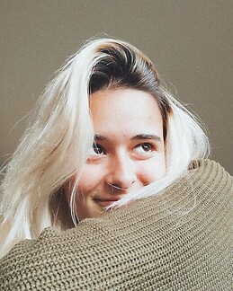 Esti Macarulla