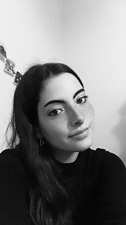 Ángela García Cortázar