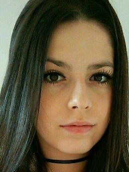 Camila Isaac dos Santos