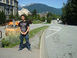 Carlos  Moreno