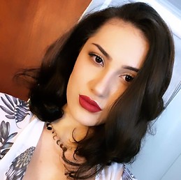 Vitória Giraldi Mansur