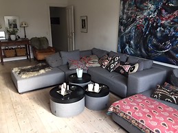 Big room best central spot - near university and downtown