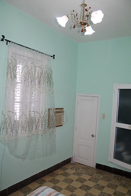 Bonita habitación en casa con historia de La Habana