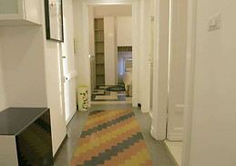 Bright and Furnished Rooms for rent in Wonderful 2bedroom Apartm