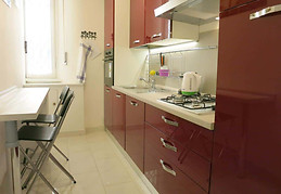 Bright and Furnished Rooms for rent in Wonderful 2bedroom Apartm