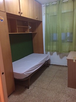 Bright shared apartment with really good vibes!