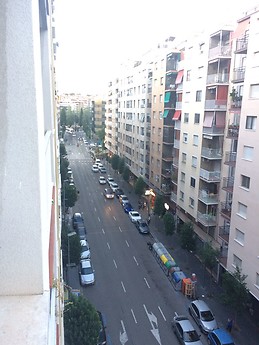 Bright shared apartment with really good vibes!