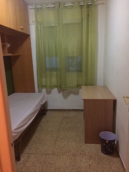 Bright shared apartment with really good vibes!