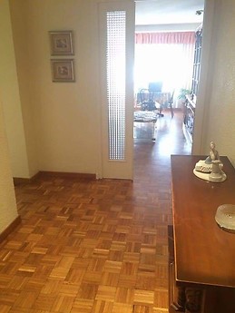 Bright shared apartment with really good vibes!