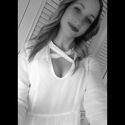 Laura JG