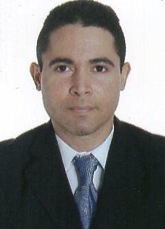 Rubén Velisario Reyes