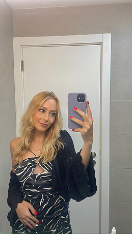 Júlia Campos Carrilho