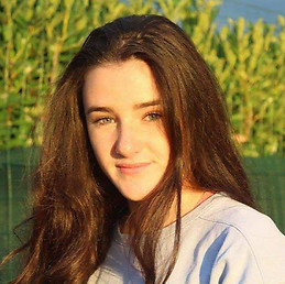 Léonie Be