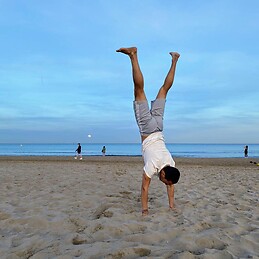 J Alfredo De Enrique