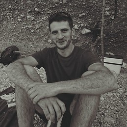 θανάσης μπούνιας