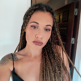 Raquel Canas
