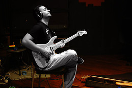 Burak Özek https://www.facebook.com/BurakOzek4