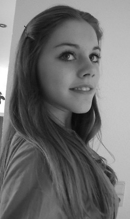 Carina Smile