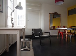 Calm and bright studio in the neighborhood Cathedral