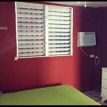 Casa adosada Privada de una habitacion y cocina