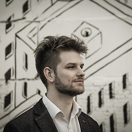 Иван Бобров