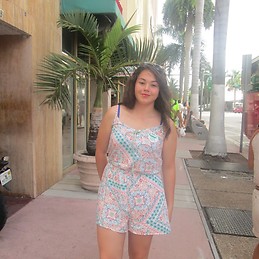 GONZALEZ                       REYES          NICOLE STEPHANY               