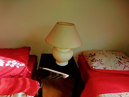 Spacious and bright 3-bedroom apartment with balcony close to th