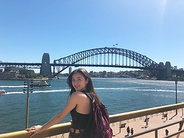 Ashley ONISHI(SAUNDERS)