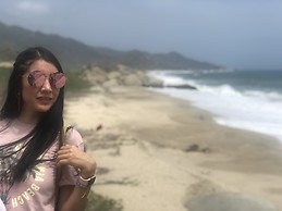 KEYLA MATILDE RODRIGUEZ ABISRROR