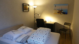 Chambre lumineuse de plus de 10 m2 sans vis à vis