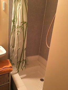 Chambre avec Sdb privative dans un bel appartement