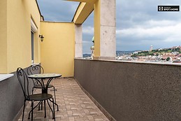 charming-1-bedroom-apartment-balcony-rent-krisztinavaros-08366e5