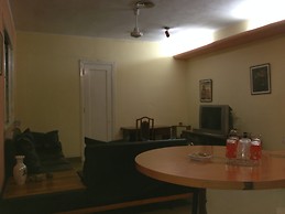 Confortable Piso Independiente en la céntrica esquina de 23 y L