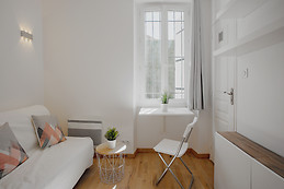Cosy desing studio + Wifi sur Pont du Las proche Gare SNCF, Univ