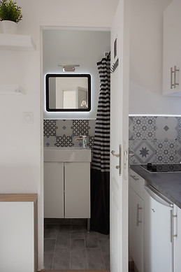 Cosy desing studio + Wifi sur Pont du Las proche Gare SNCF, Univ