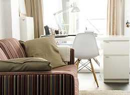 cosy student flat with seperate bedroom and terrace, for 1 or 2