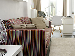 cosy student flat with seperate bedroom and terrace, for 1 or 2 students