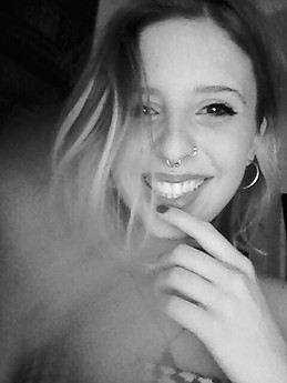 Andrea G.
