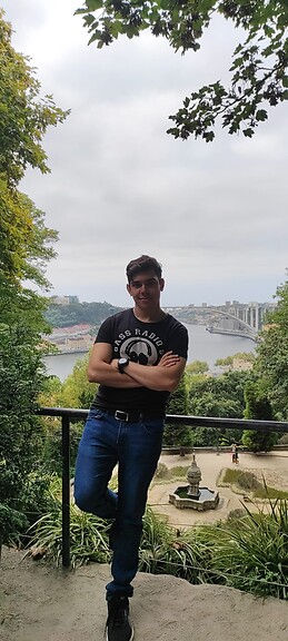 Gastón Contreras Gómez